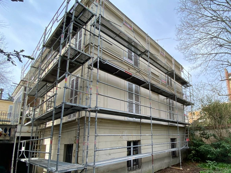 Ravalement de façade à La Queue en Brie