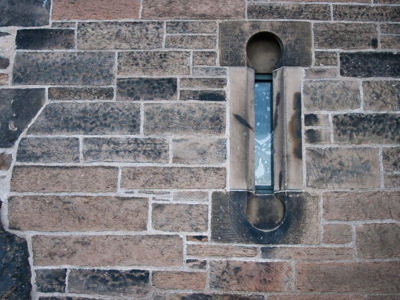 Ancienne fenêtre meurtrière