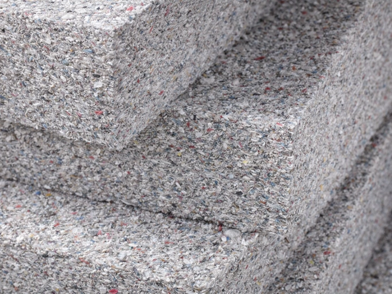 Isolation d'un mur à la ouate de cellulose