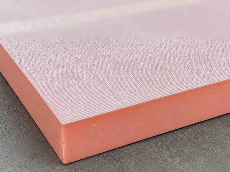 Quel est le meilleur isolant thermique faible épaisseur pour une ITE ? Panneau de mousse résolique