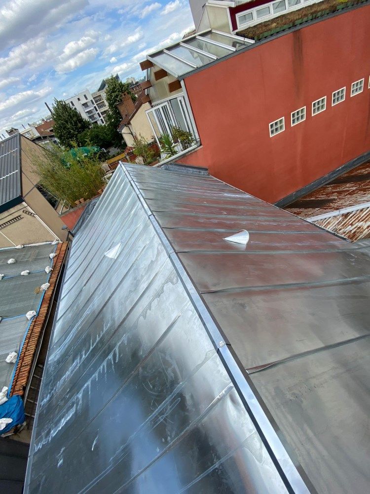 Couvreur-zingueur-92