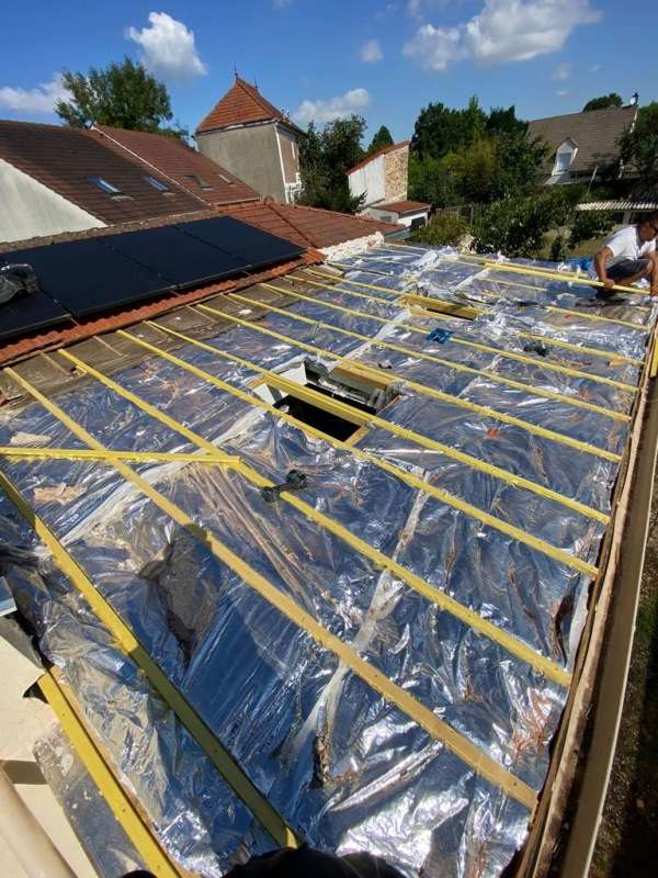 Preparation dune toiture zinc 91