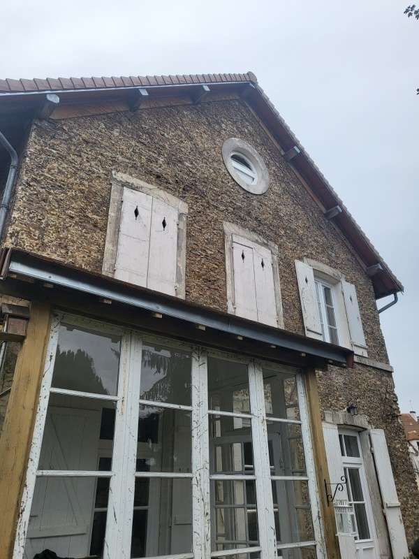 Ravalament la celle saint cloud