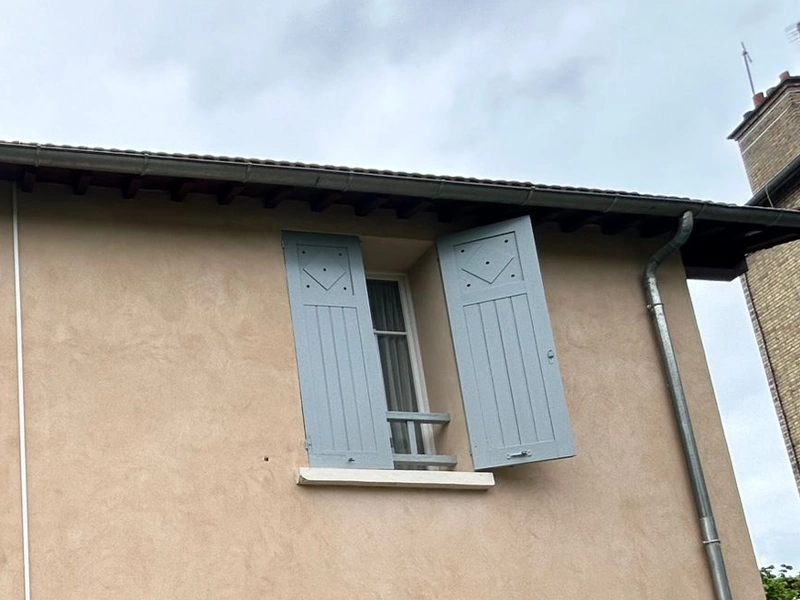 Mur en pisé : le guide complet Enduit à la chaux sur pisé