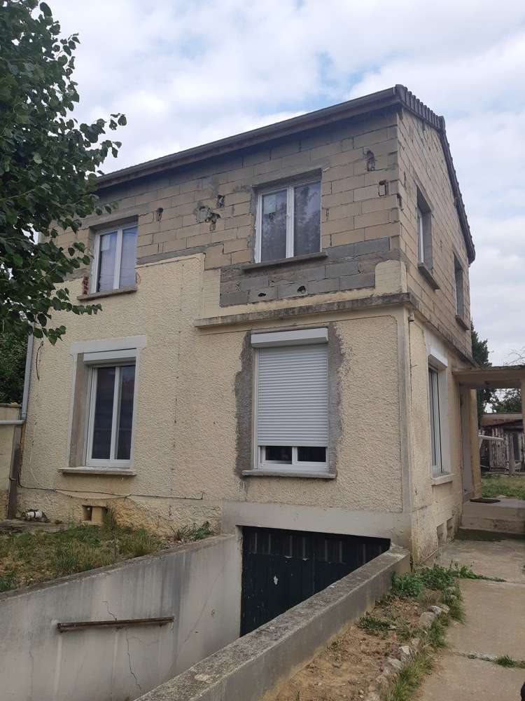 Ravalement de facade Louvres