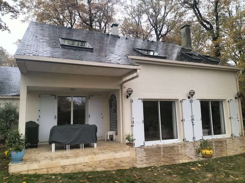 Couvreur La Celle Saint CLoud