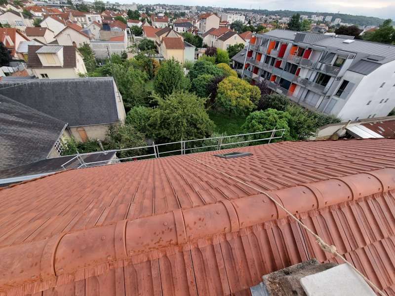 Faitage toiture tuiles