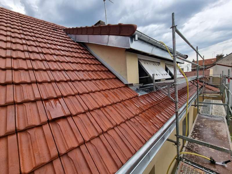 Toiture tuiles le perreux sur marne