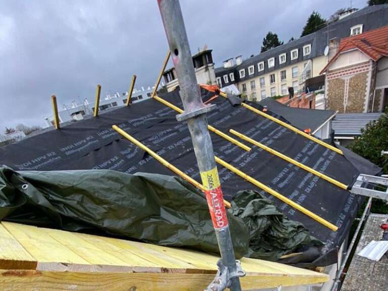 Ecran Sous Toiture Par Lintérieur