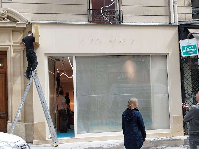 Pierre de taille agrafée à Paris (75)