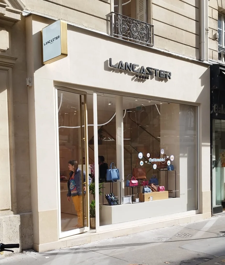 Facade pierre agrafee