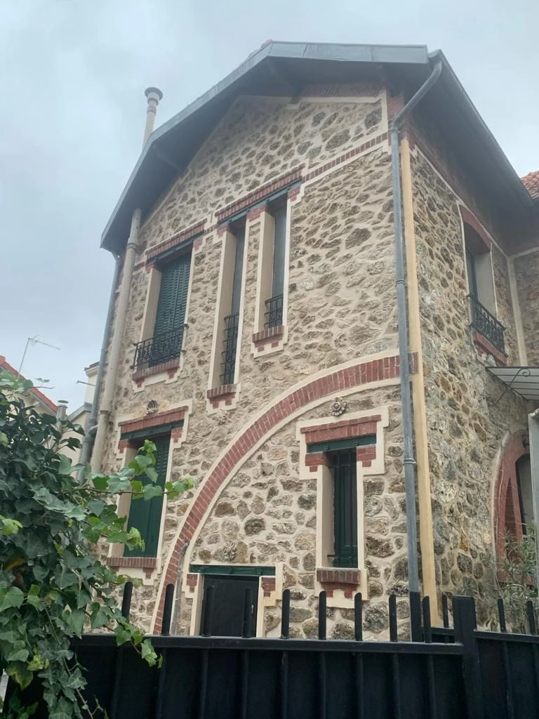 Ravalement facade pierre 92