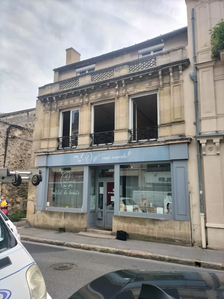 Ravalement de facade en pierre de taille 95