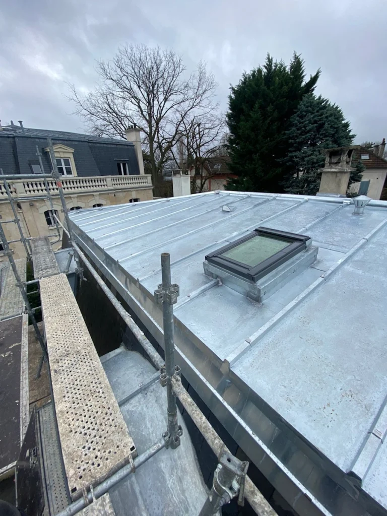 Couvreur zingueur a Vaucresson