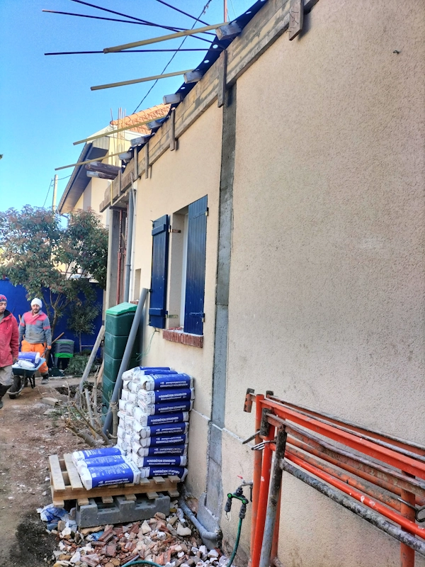 Chantier surelevation maison