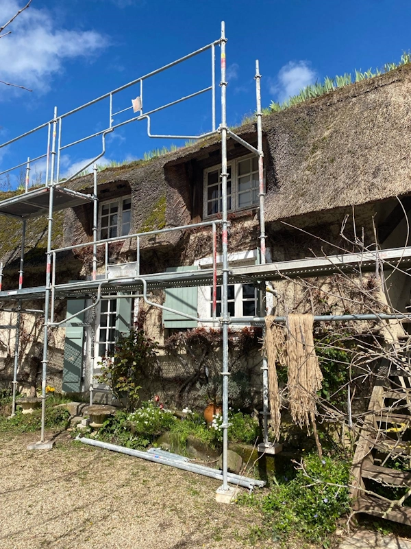 Renovation toiture en chaume