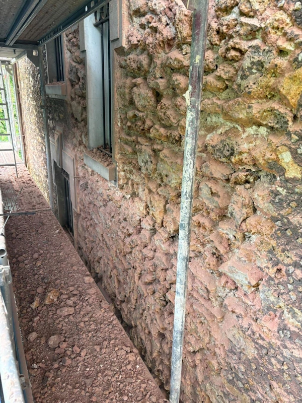 Renovation facade pierre 91