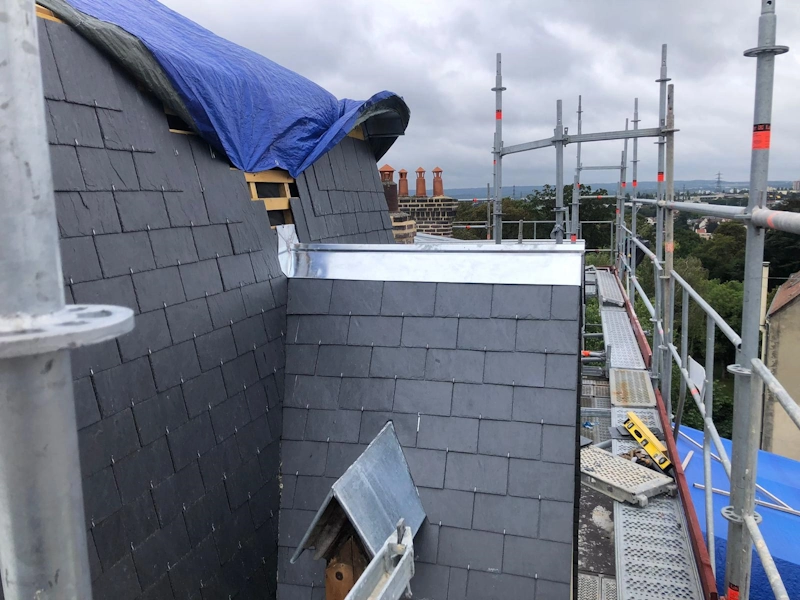 Couvreur ardoisier 95