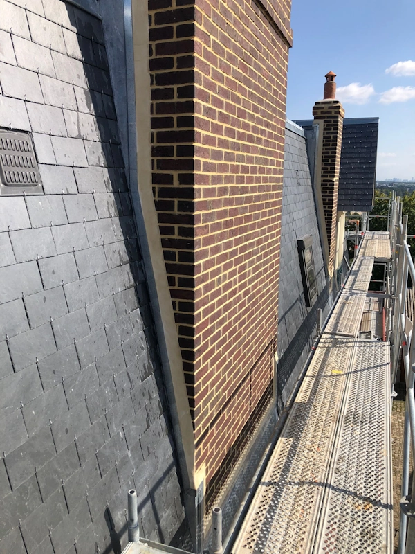 Renovation de toiture a la Mansart Pontoise