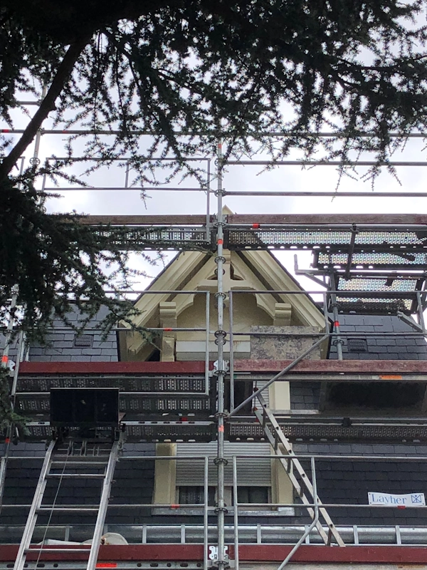 Renovation lucarne 95