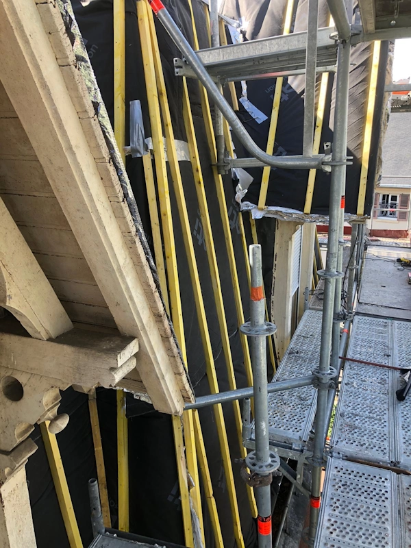 Renovation toiture Pontoise 95000