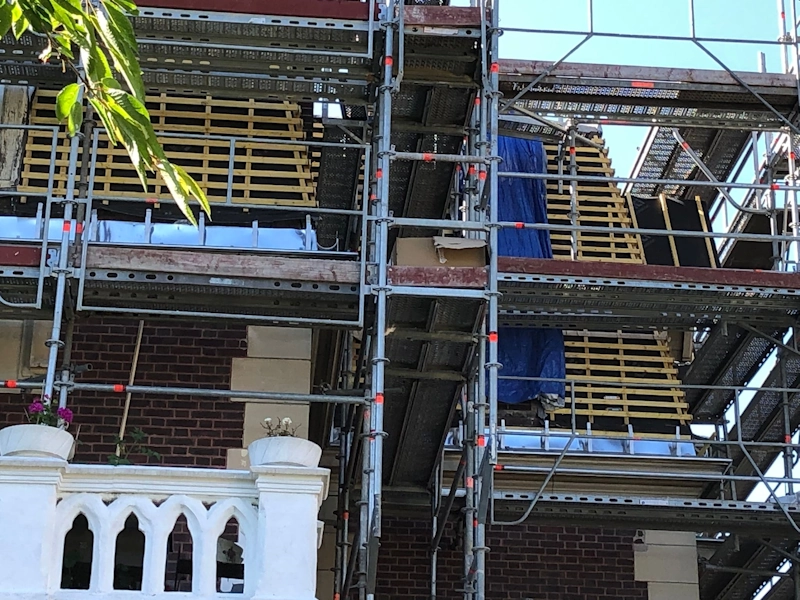 Restauration de toiture en ardoise