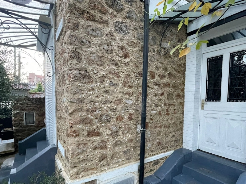 Rocaillage façade meulière