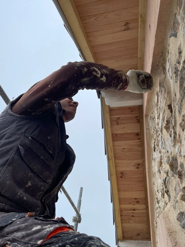 Rejointoiement mur en pierre