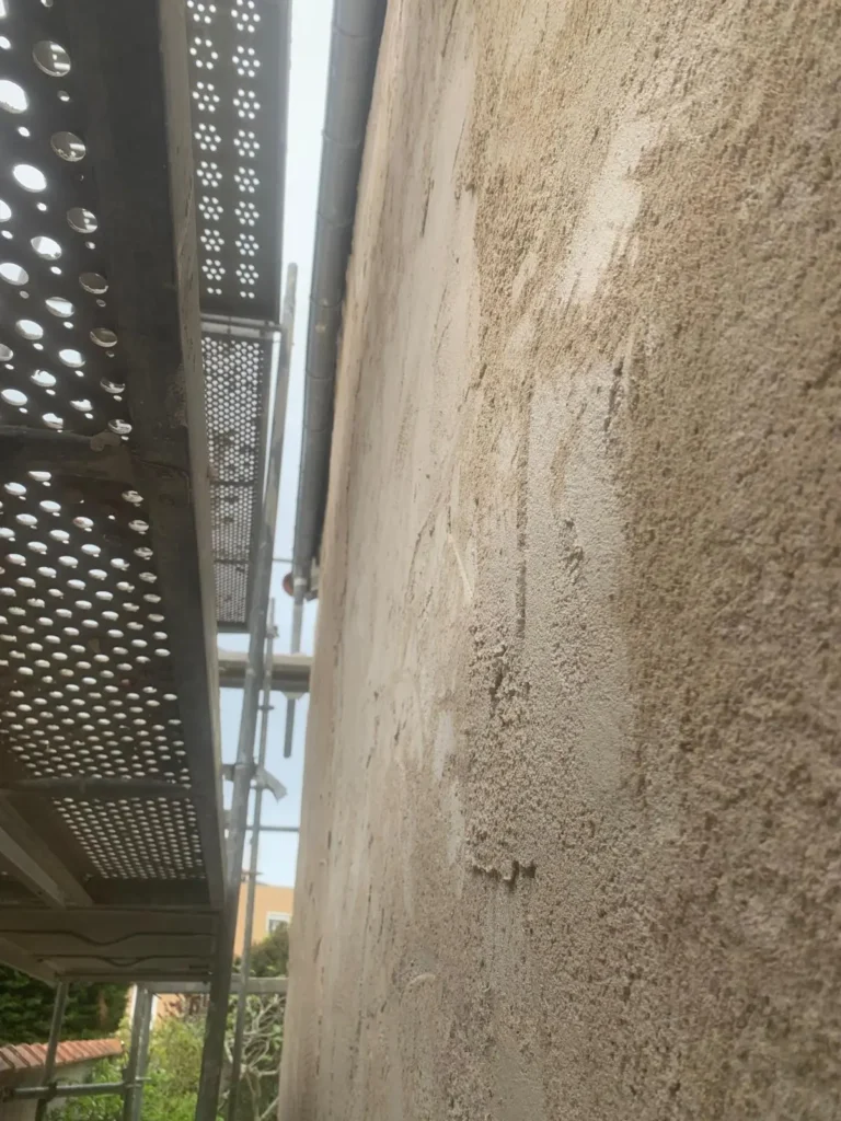 facade travail de pierre rosny