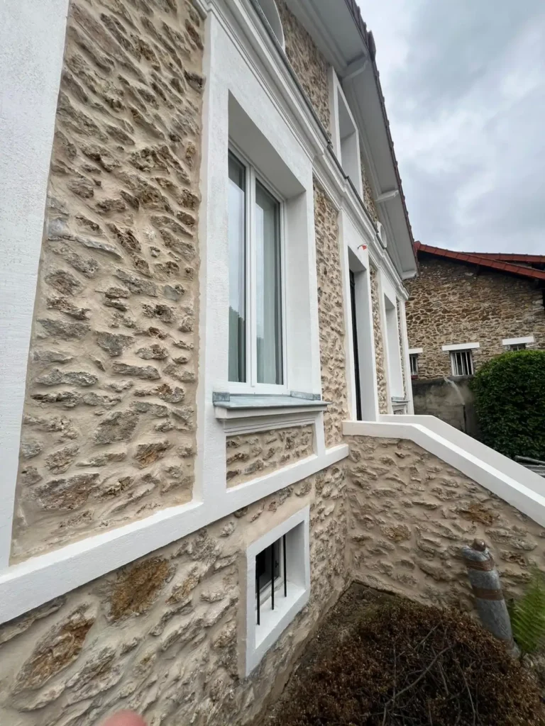 refection facade pierre rosny 93