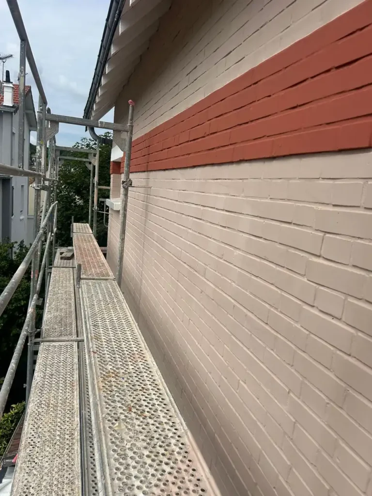 facade ancienne brique renovee clamart