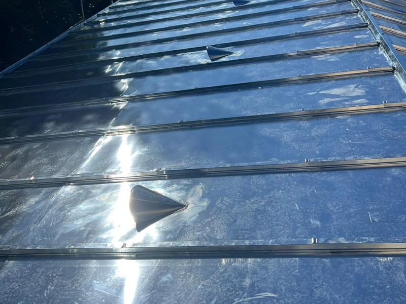 Couvreur zingueur à Paris et en Île-de-France Toiture en zinc chaleur