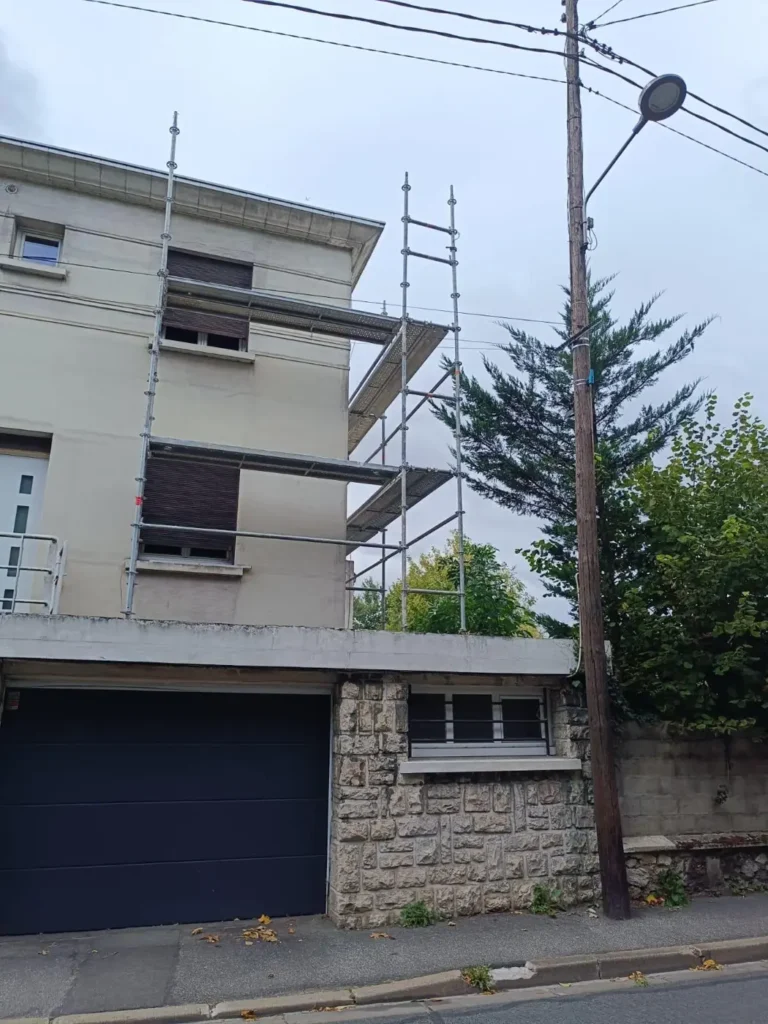 Ravalement de facade facade renovee 94430