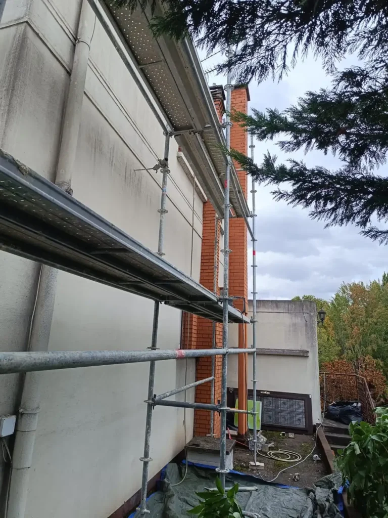 Ravalement de facade fibre de bois 94430