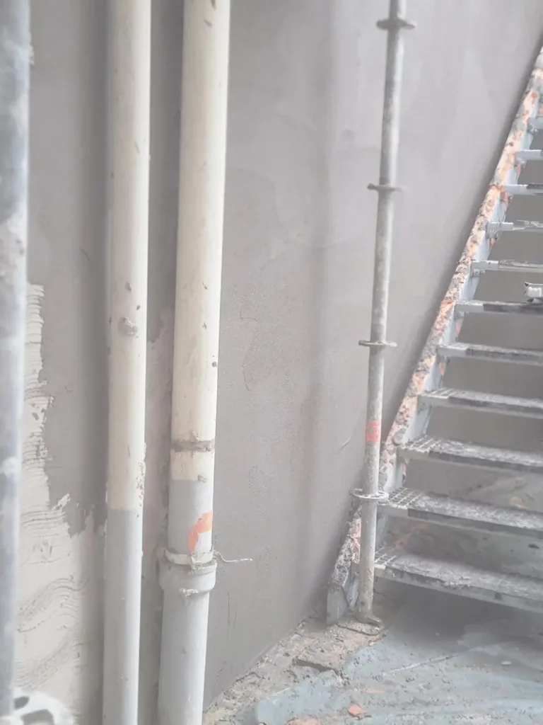 chantier facade enduit chaux 78350