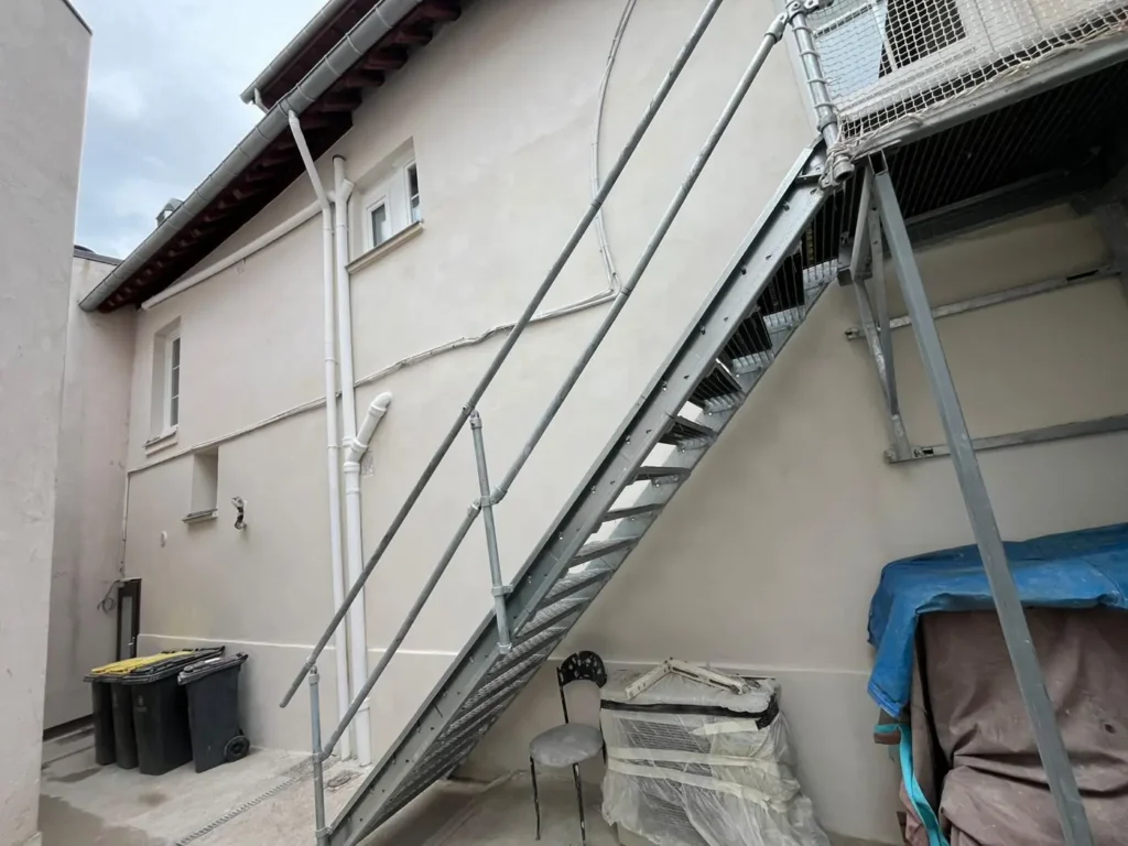 entreprise ravalement enduit isolant 78350