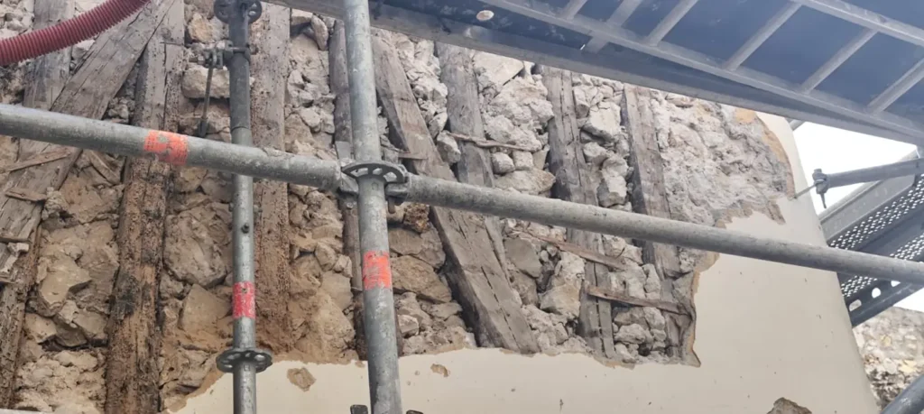 ravalement facade enduit chaux liege jouy en josas