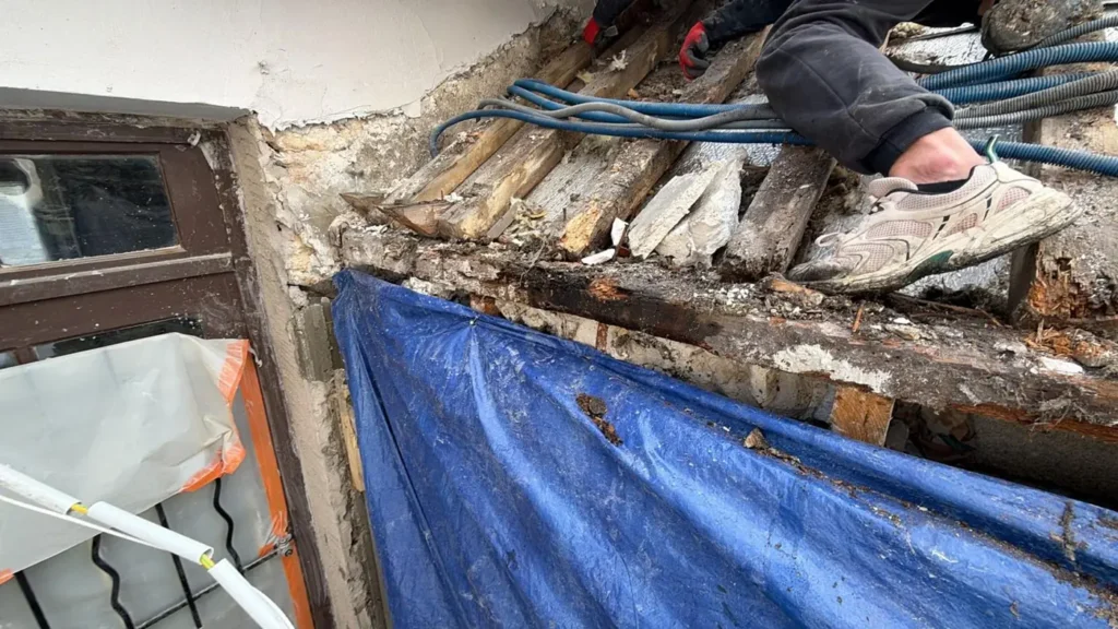 renovation charpente bois jouy en josas