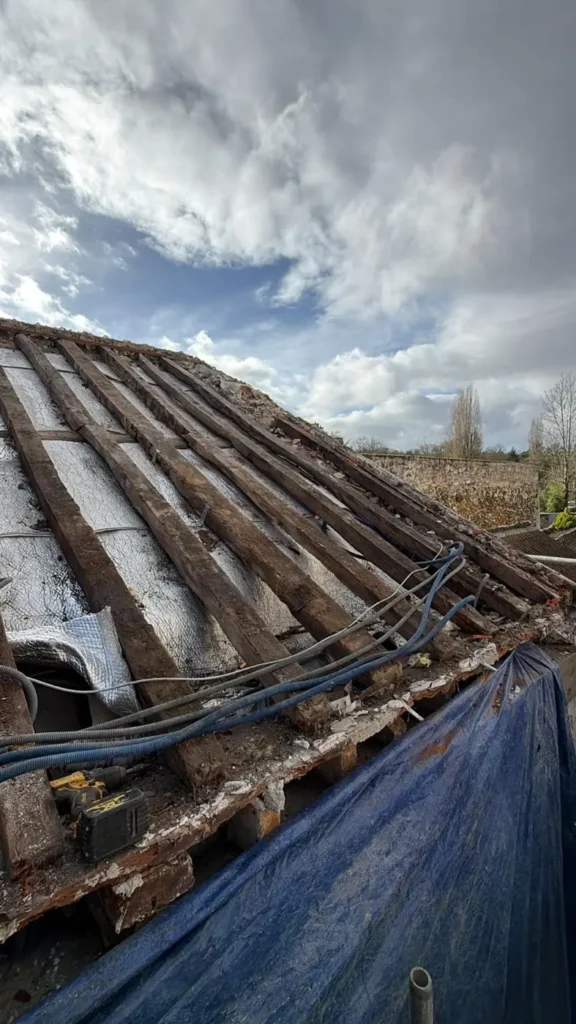 toiture tuiles mecaniques renovee 78