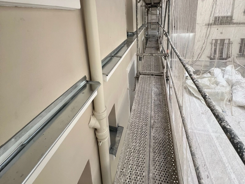 Bandeau de façade : rôle et rénovation Intérêt bandeau façade
