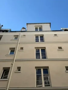 entreprise ravalement 75011 facade ancienne piquage enduit