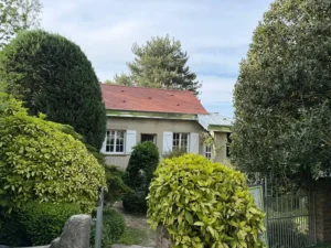 entreprise toiture taverny maison individuelle travaux couverture 95