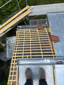 isolation exterieure toiture taverny zinguerie travaux couverture couverture zinc