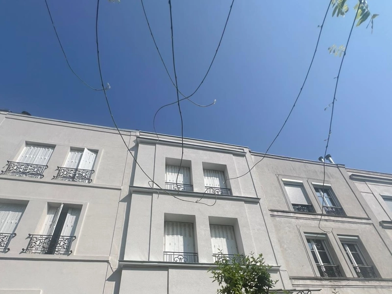 Rénovation d'une bouilloire thermique : quelles priorités ? Volets battants ou roulants
