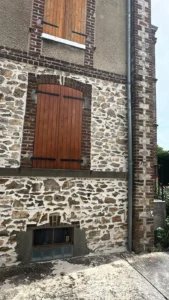 facade briques renovee eaubonne