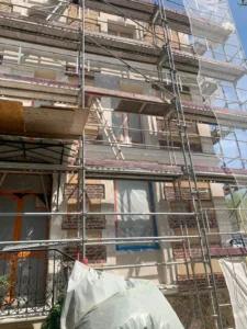 ravalement facade brique 78230