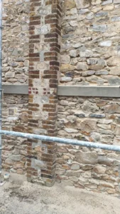 renovation facade 95600