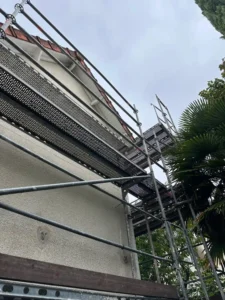 renovation toiture maison 92370