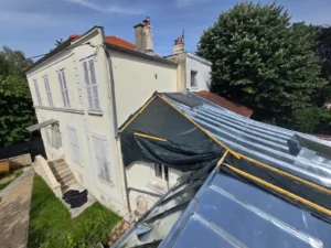 toiture faible pente 93250