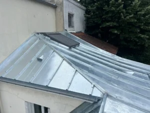 zinc sur tasseaux villemomble